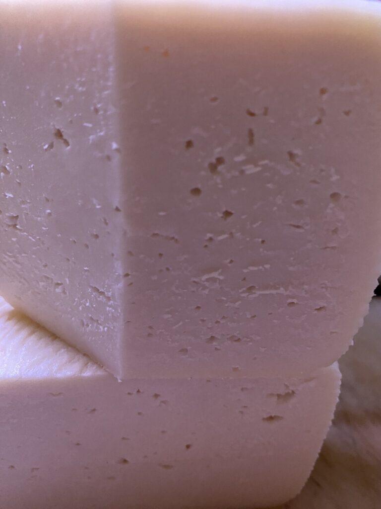 FORMAGGIO PECORINO PRIMO SALE MORBIDO ARTIGIANALE FORMA INTERA GRATIS SPEDIZIONE